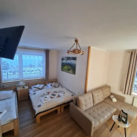 Hostel & Apartments U Florka 2-3